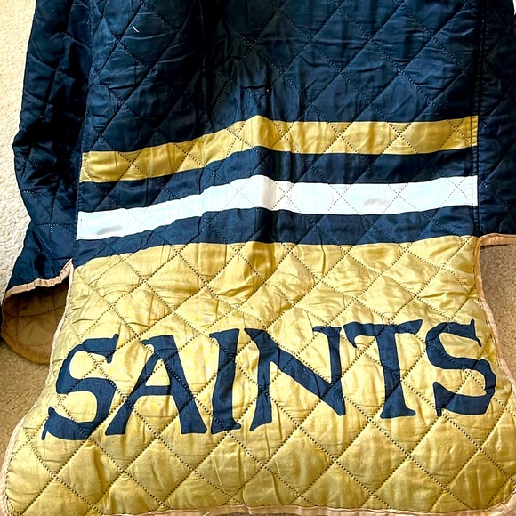 Other - EUC Saints Seatcover for Chair/Recliner